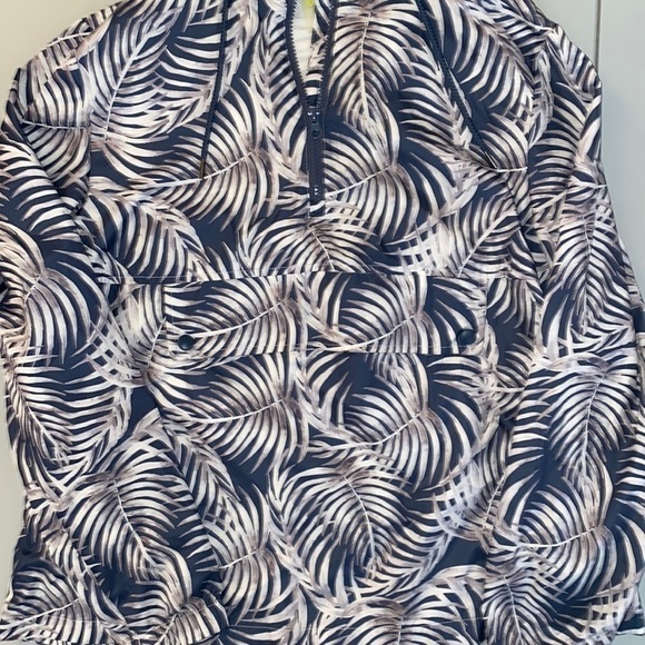 XERISON Floral Wind & Rain Activewear Jacket Size Medium - Picture 4 of 15